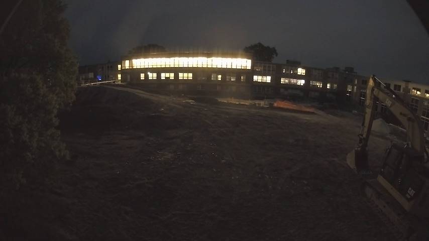 Saluran kamera langsung dari CUW School of Nursing Construction Camera di Concordia University Wisconsin