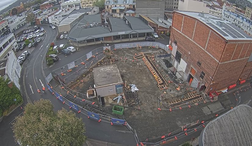 Živý kamerový kanál z Earl Arts Centre v Earl St, Launceston