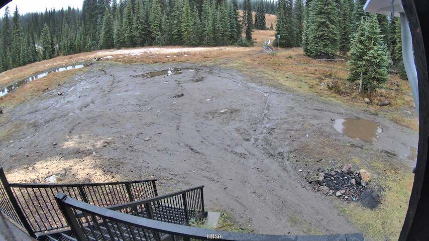 Live camera feed from Main Chalet in Main Chalet