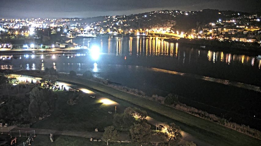 Launceston, Tasmania में Tamar Estuary से लाइव कैमरा चैनल