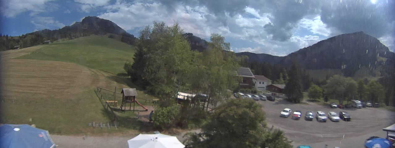 Canal de cámara en directo de Bergrestaurant Gfellen, Finsterwald en Finsterwald
